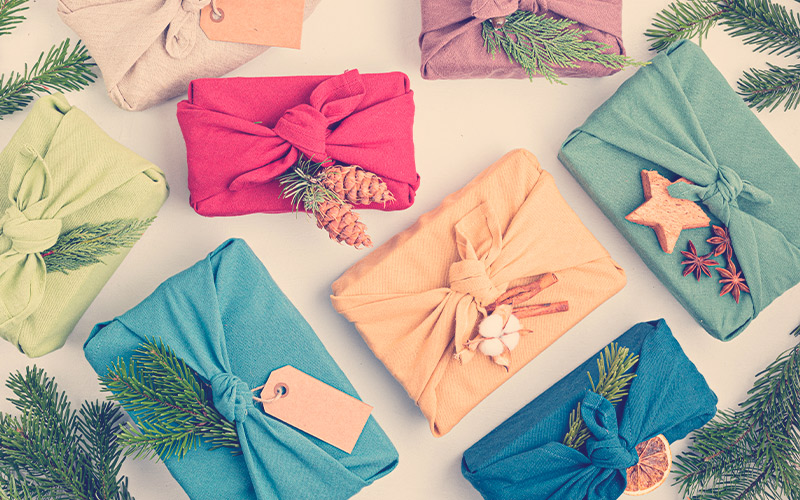 empaques ecológicos con papel periódico